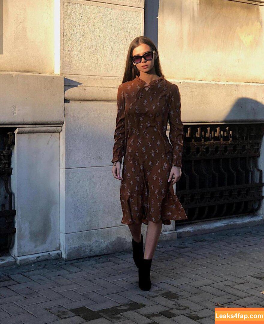 Sweet Kayley / Gloria Roshka / gloriaroshka / sweet_kayley leaked photo photo #0072