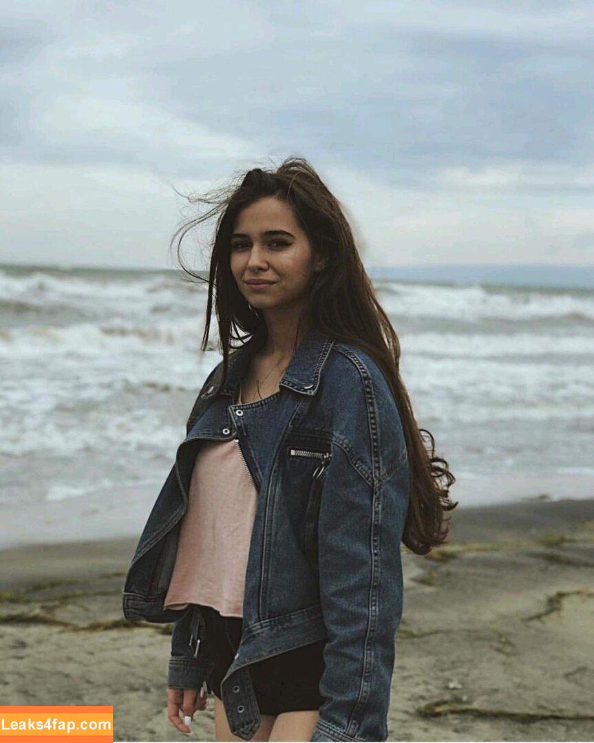 Sweet Kayley / Gloria Roshka / gloriaroshka / sweet_kayley leaked photo photo #0079