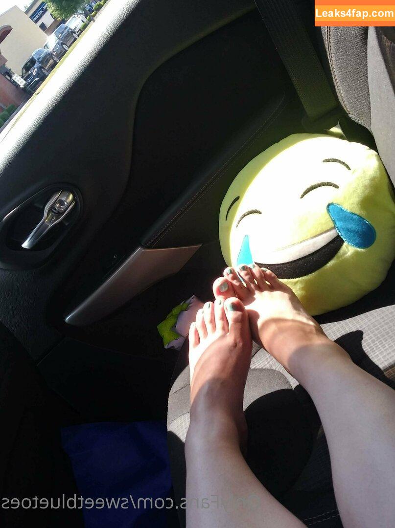 sweetbluetoes /  leaked photo photo #0019