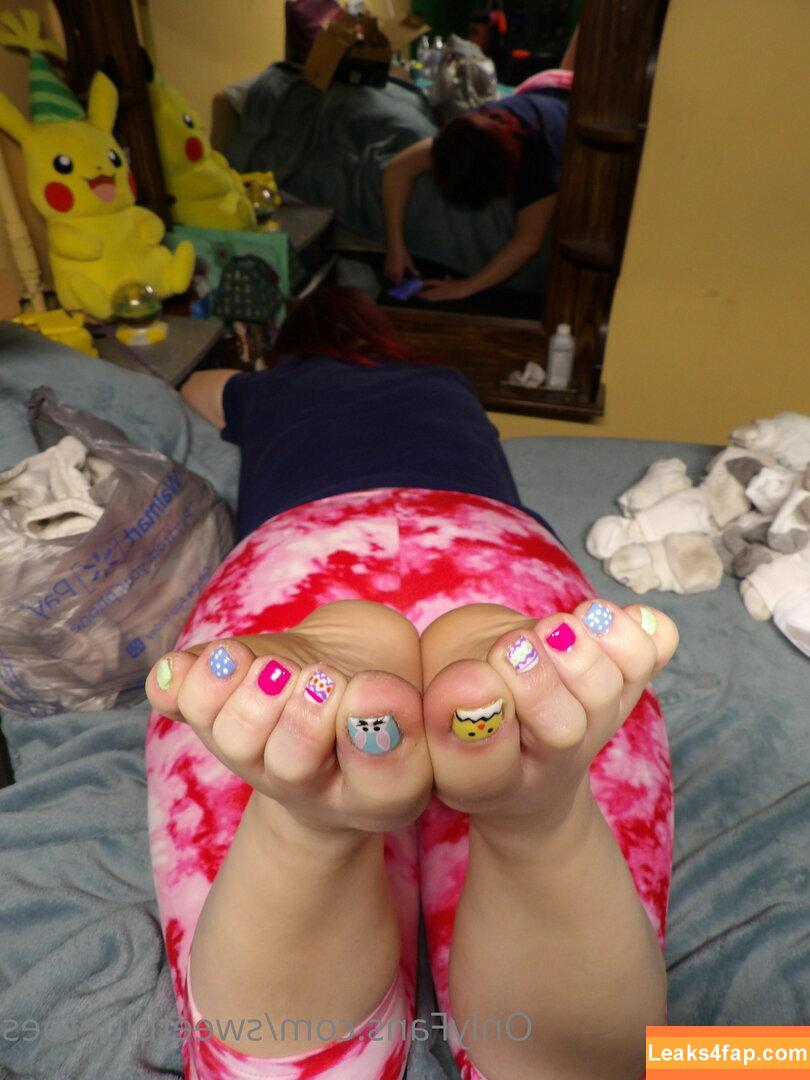 sweetbluetoes /  leaked photo photo #0042