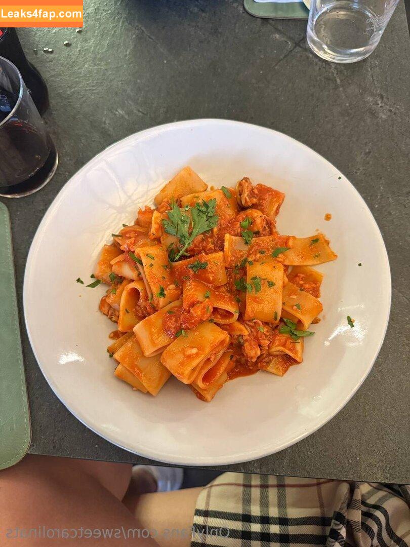 sweetcarolinats / sweetcarolina_ leaked photo photo #0028