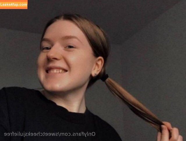 sweetcheeksjuliefree /  leaked photo photo #0135