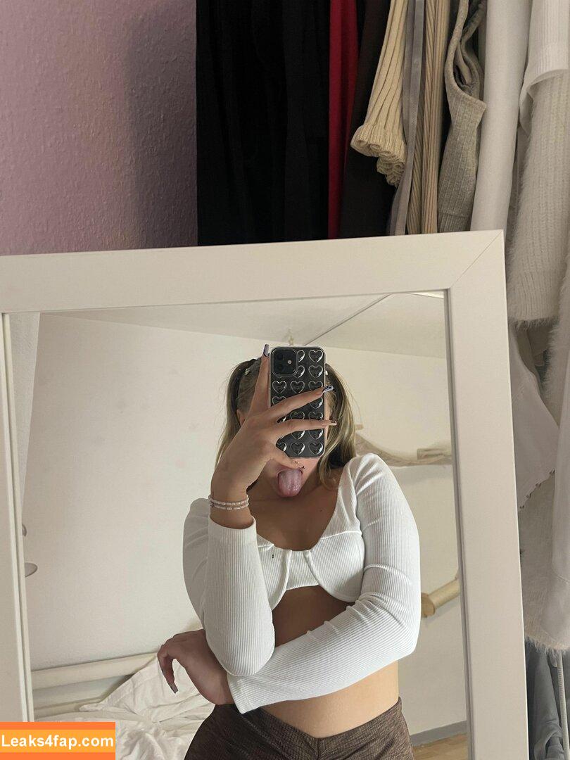 Sweetestmaria leaked photo photo #0004