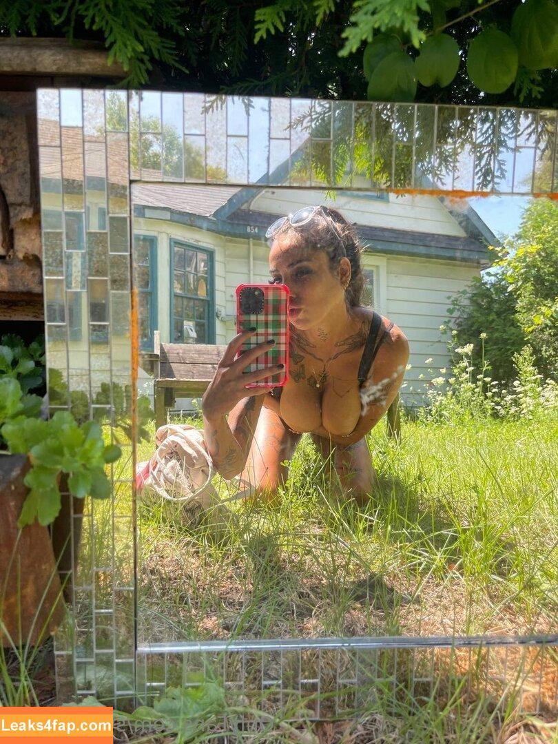 sweetestsel / sweetest.sel leaked photo photo #0033