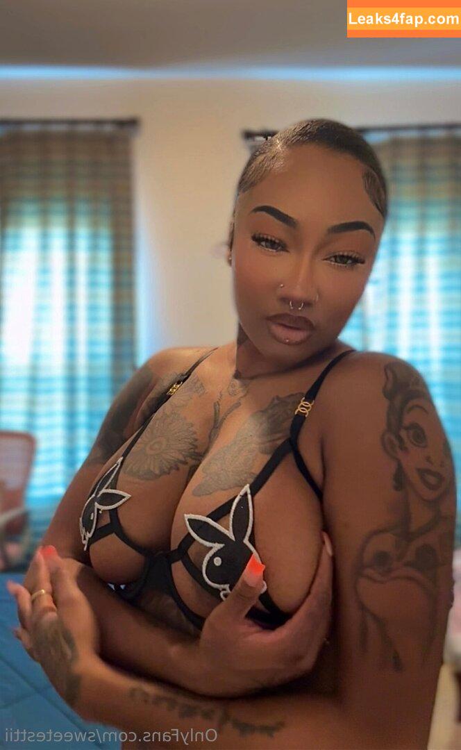 sweetesttii /  leaked photo photo #0002