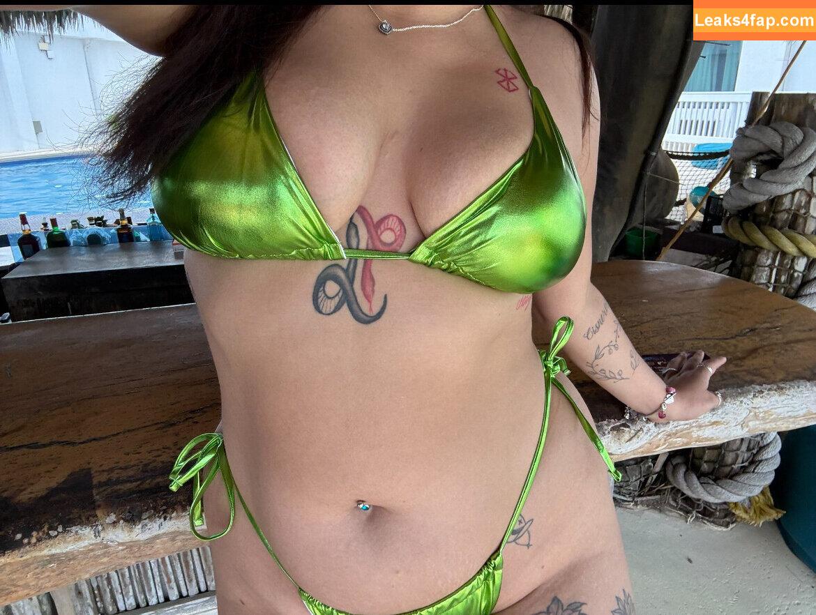 sweetlatina333 / Yianeylawera leaked photo photo #0003