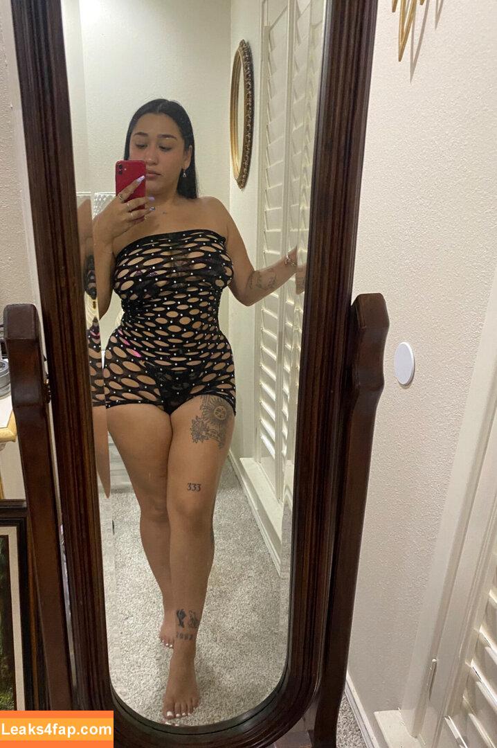 sweetlatina333 / Yianeylawera leaked photo photo #0008