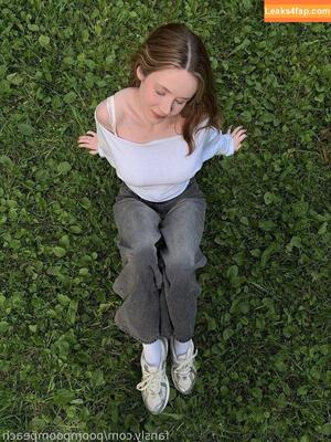 sweetshy_ photo #0012
