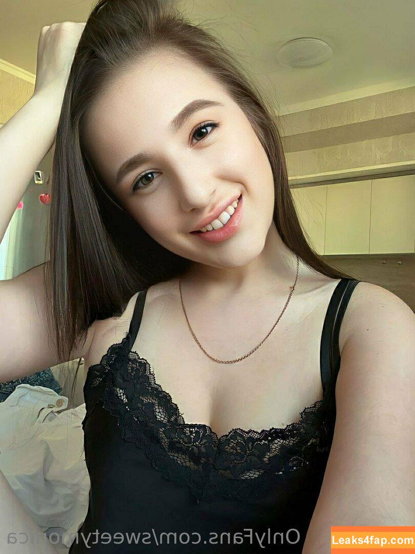 sweetymonica /  leaked photo photo #0116