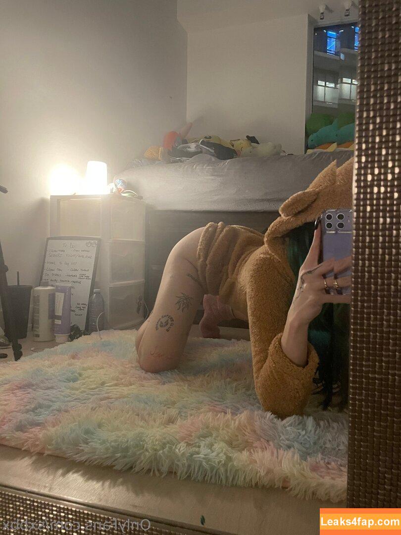 sxbbx /  leaked photo photo #0018
