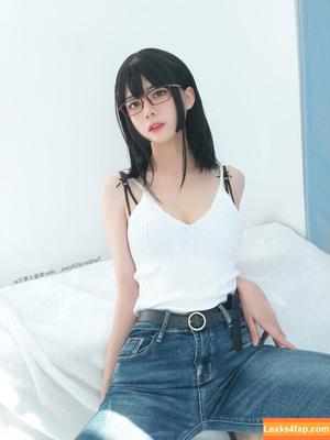 Sxeyes_ photo #0037
