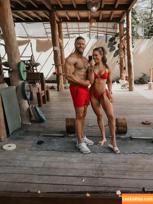 Sydnee Yates Spjute photo #0001