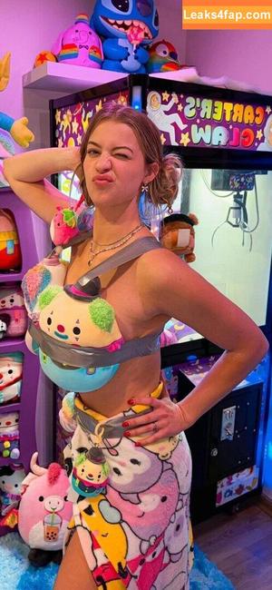 Sydney Morgan photo #0033