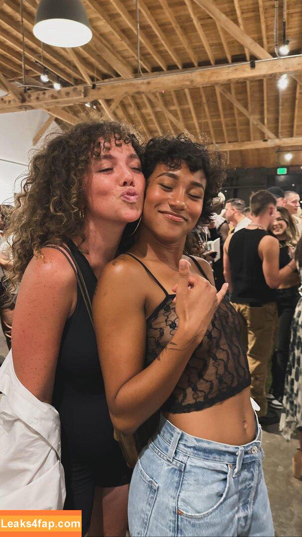 Sydney Park / heysydneypark слитое фото фото #0164