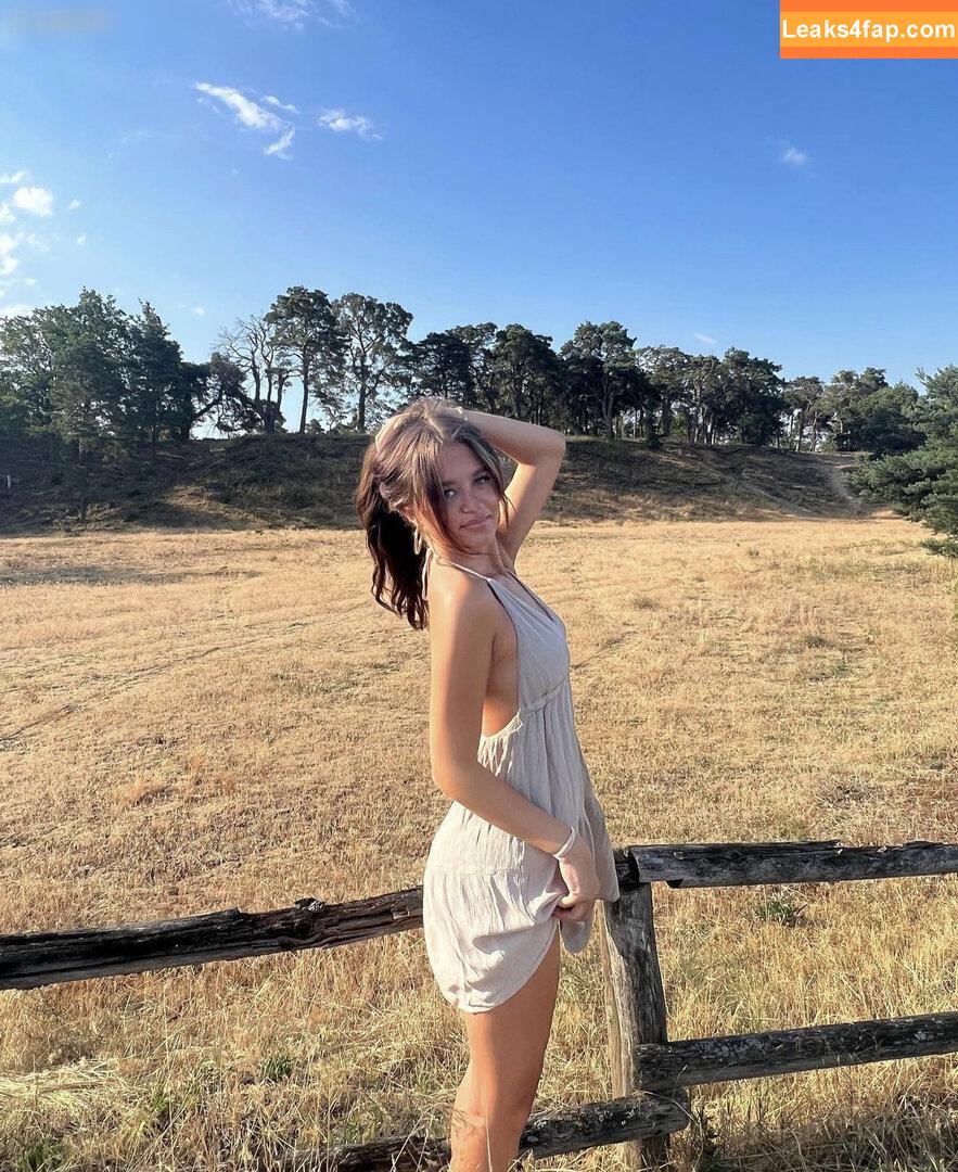Sydney Ramolla / sydney.ra leaked photo photo #0136