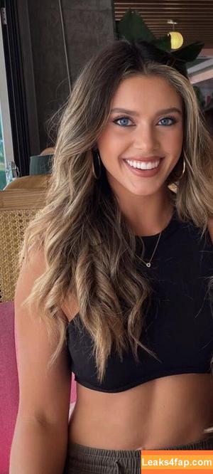 Sydney Segars photo #0107