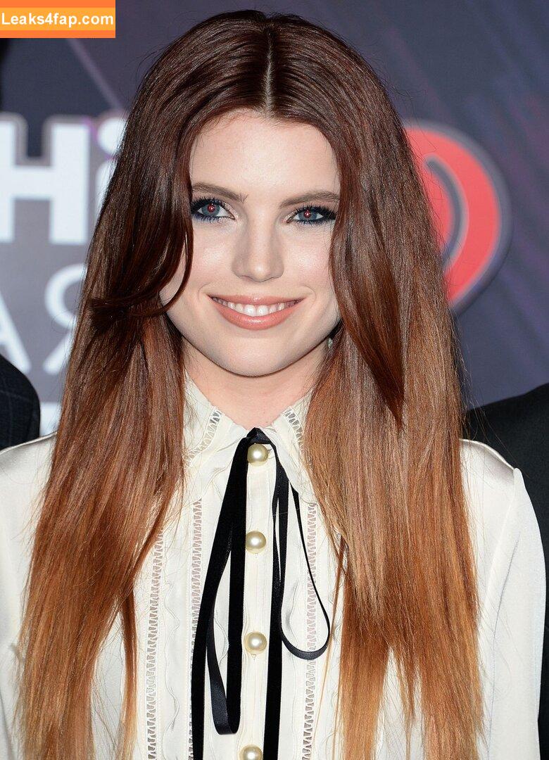 Sydney Sierota / sydneysierota слитое фото фото #0074