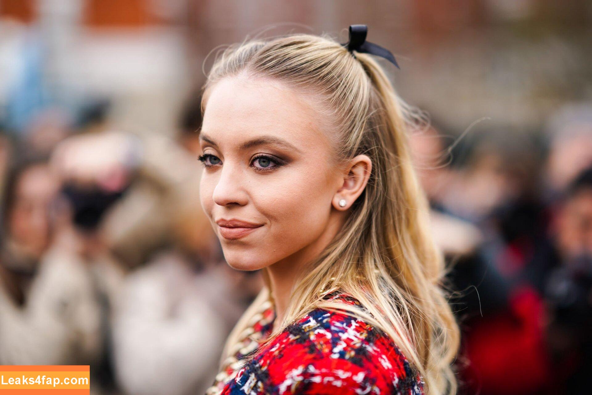 Sydney Sweeney / sydney_sweeney слитое фото фото #7358