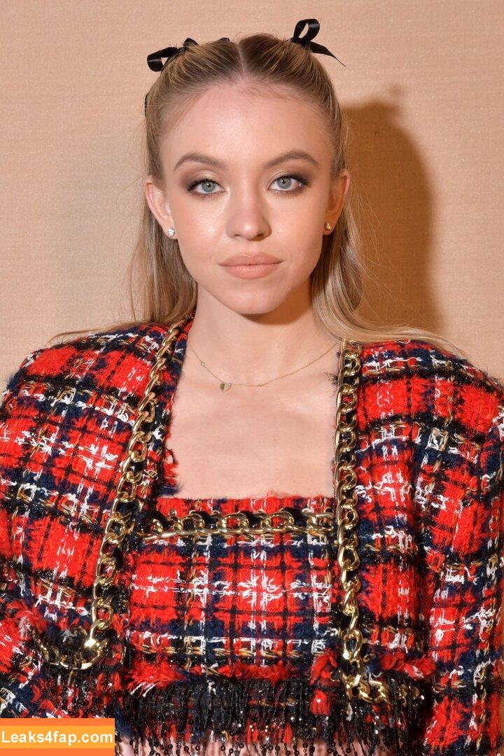 Sydney Sweeney / sydney_sweeney слитое фото фото #7362