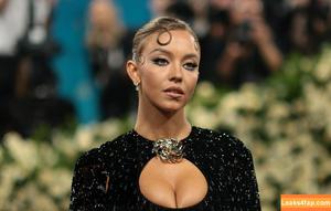 Sydney Sweeney фото #7470