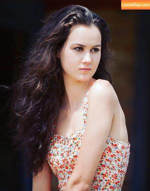 Sydney Watson photo #0008