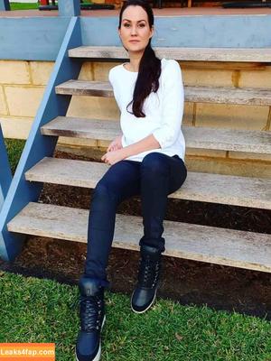 Sydney Watson photo #0011