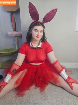 sydneyq_official фото #0039