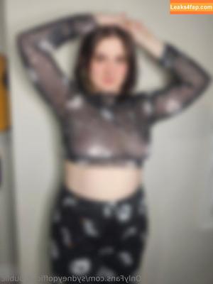 sydneyqofficial_public photo #0028