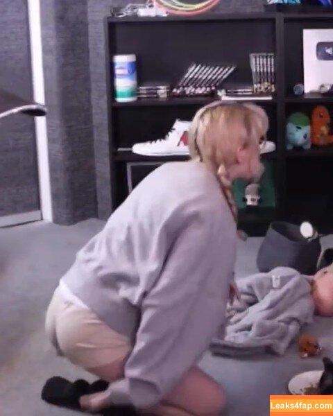Sylvee / Sylveemhm / Sylveey leaked photo photo #0028