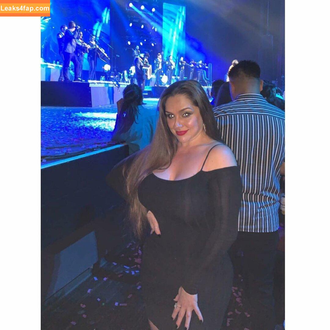 Sylvia Lopez / silvvialopez / syllopez79 leaked photo photo #0086