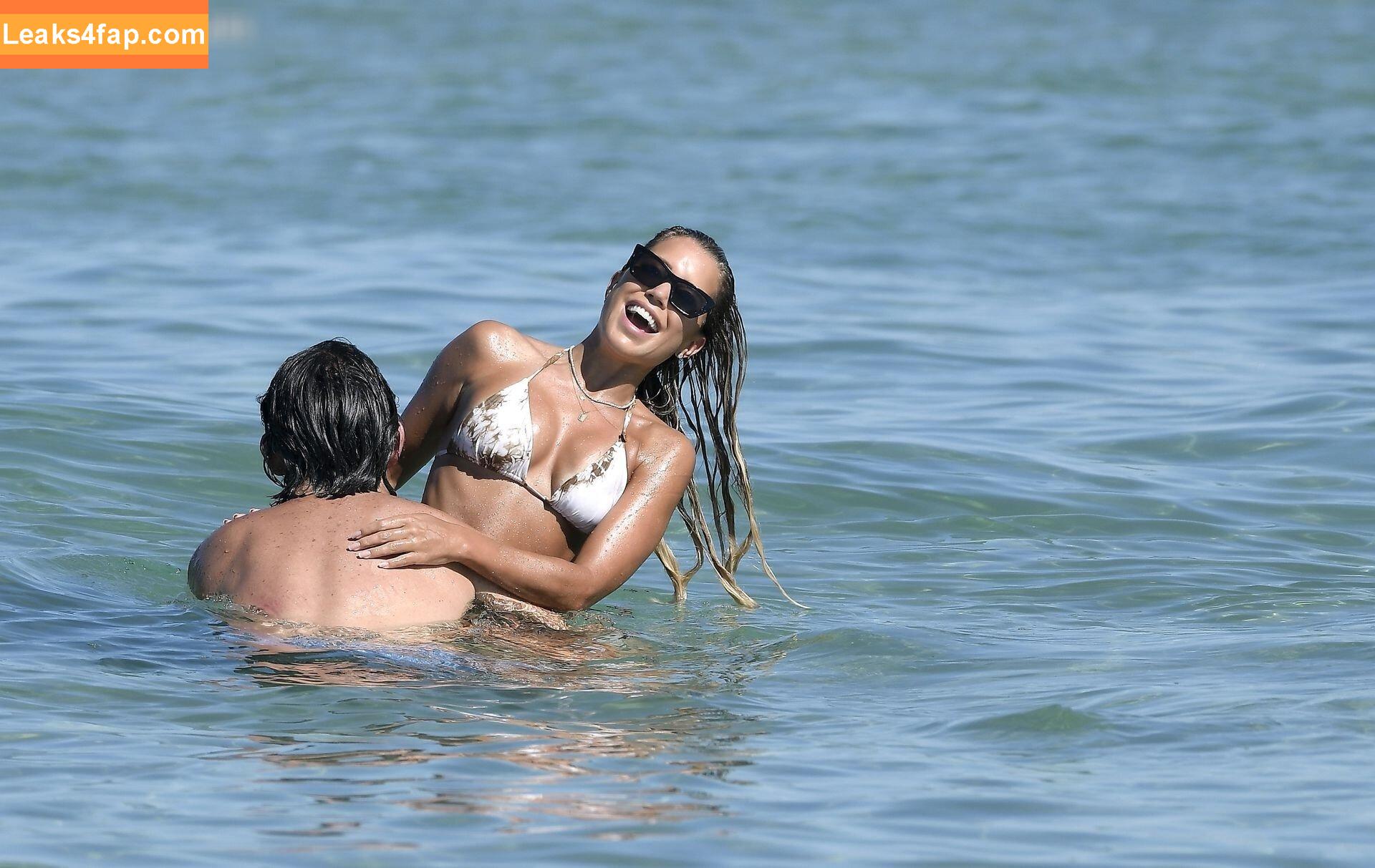 Sylvie Meis / MissSMeis / https: / sylvie_meis / sylviemeis слитое фото фото #0019