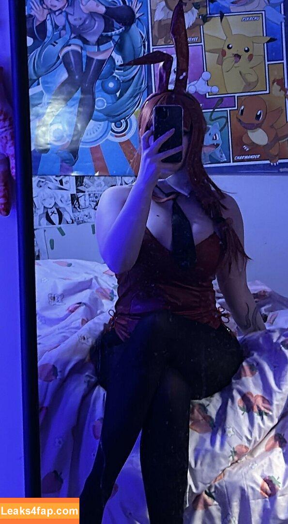 sylvieexo / sylvieecos / sylvieesxo leaked photo photo #0003