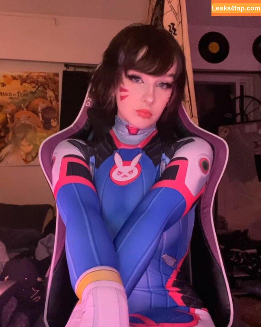 sylvieexo / sylvieecos / sylvieesxo leaked photo photo #0038