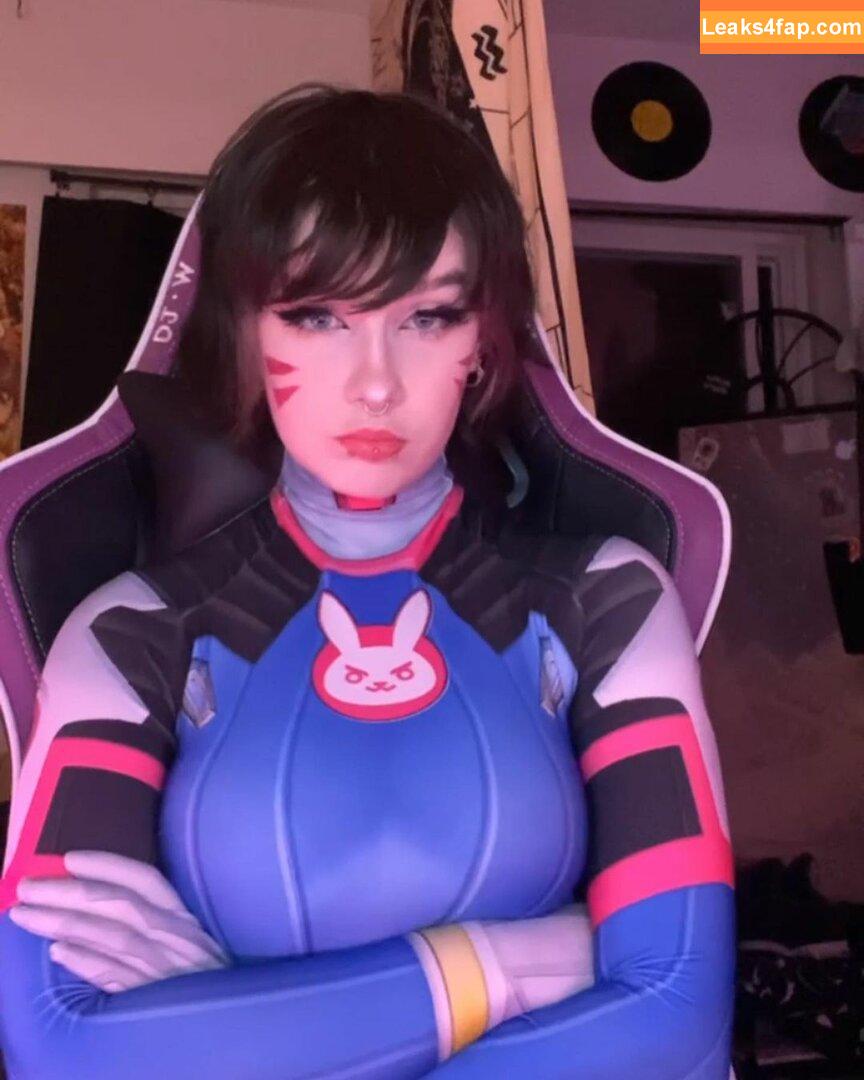 sylvieexo / sylvieecos / sylvieesxo leaked photo photo #0042