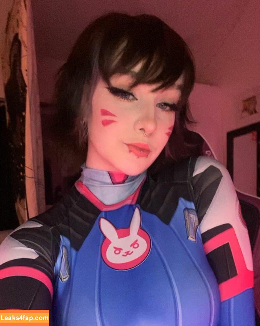 sylvieexo / sylvieecos / sylvieesxo leaked photo photo #0046