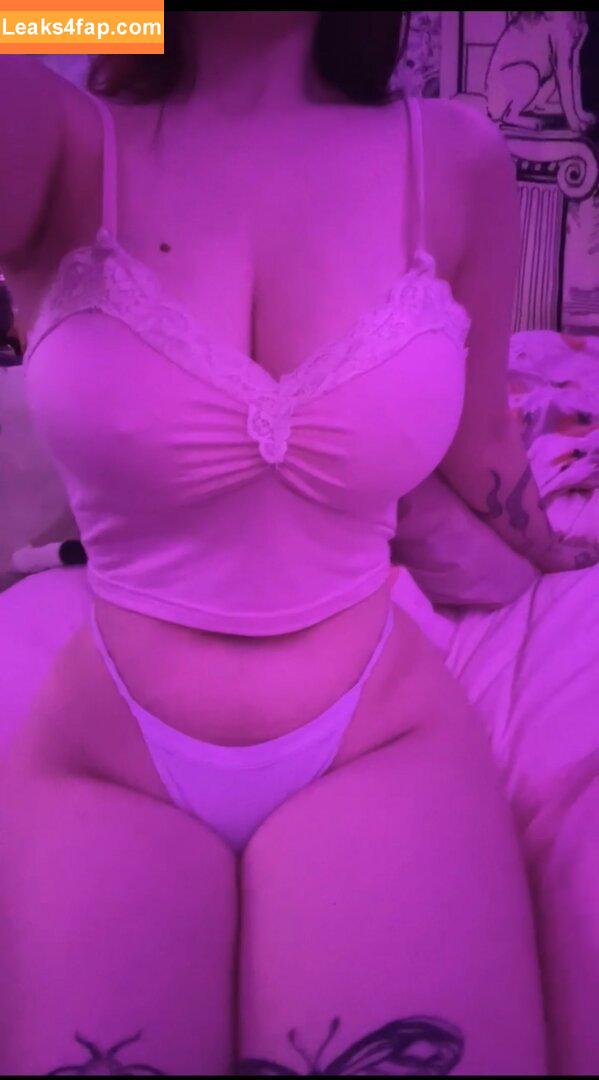 sylvieexo / sylvieecos / sylvieesxo leaked photo photo #0134