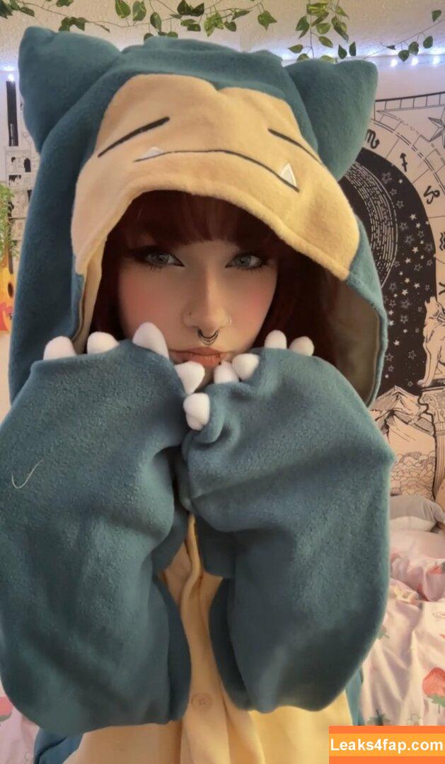 sylvieexo / sylvieecos / sylvieesxo leaked photo photo #0150