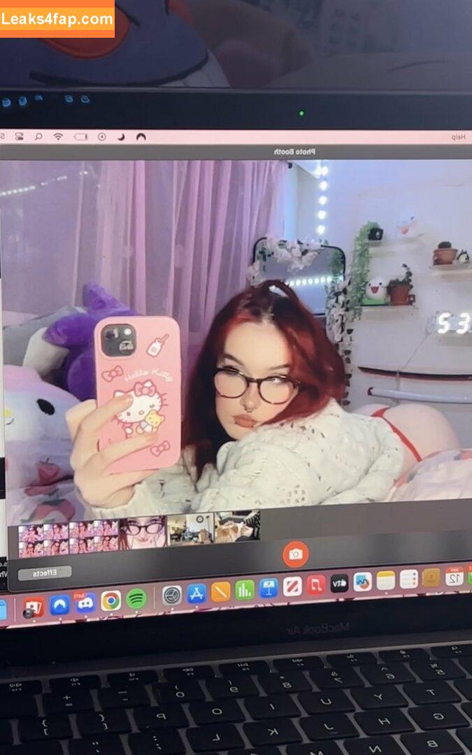 sylvieexo / sylvieecos / sylvieesxo leaked photo photo #0206