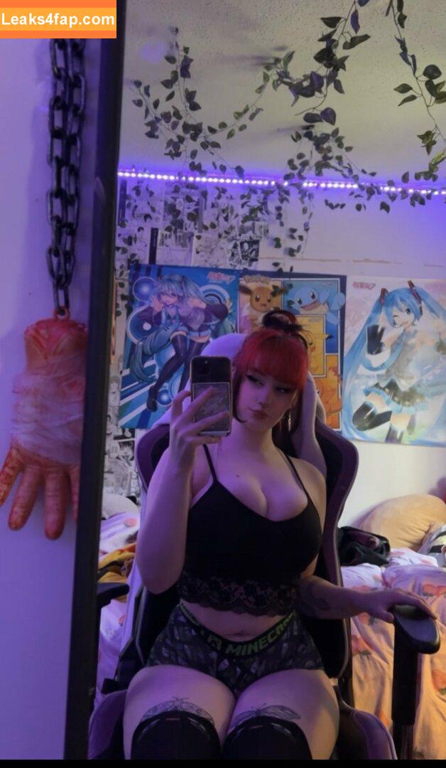 sylvieexo / sylvieecos / sylvieesxo leaked photo photo #0259