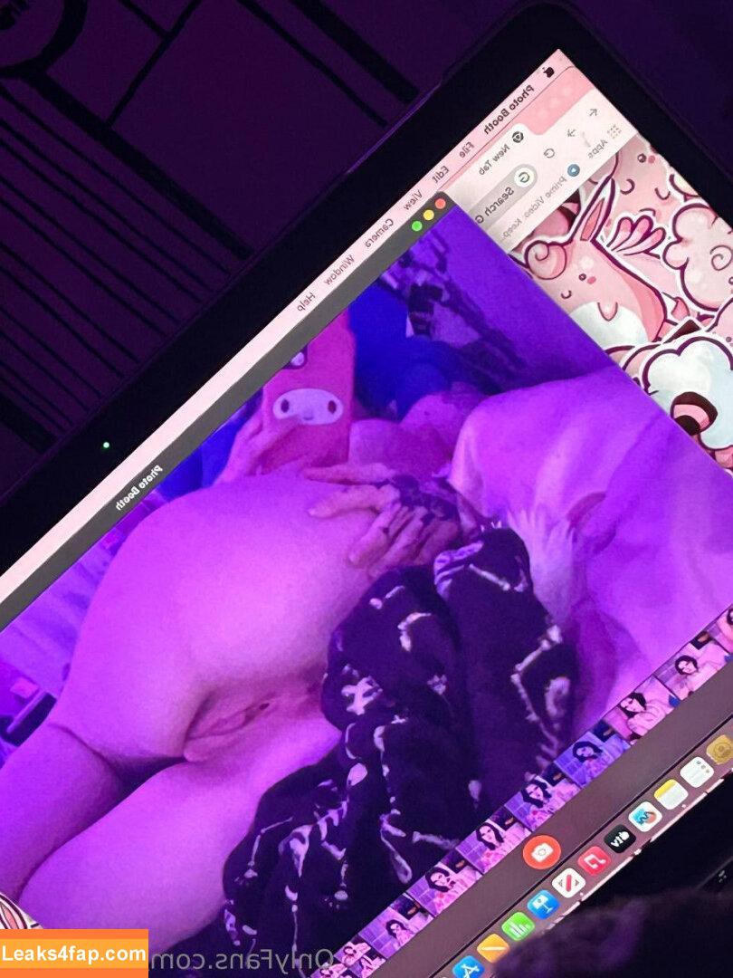 sylvieexo / sylvieecos / sylvieesxo leaked photo photo #0442