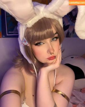 sylvieexo photo #0047