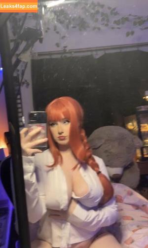 sylvieexo photo #0081