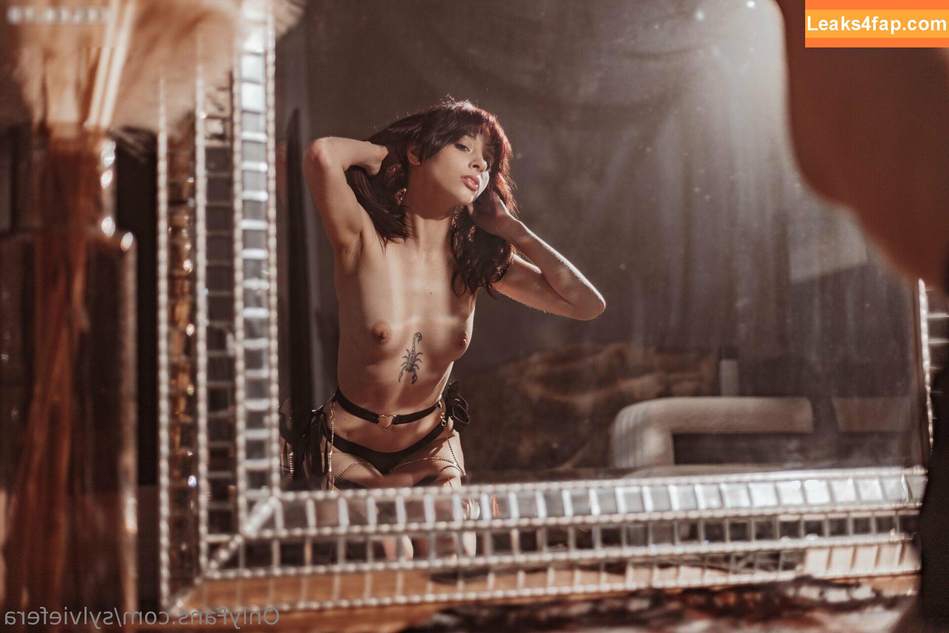 sylviefera /  leaked photo photo #0037