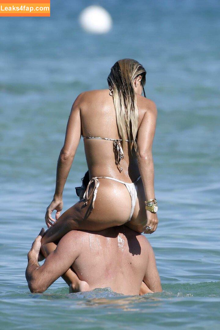 sylviemeis /  leaked photo photo #0008