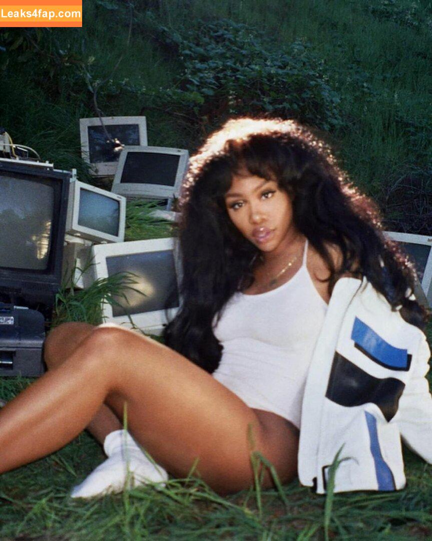 SZA / Solana Rowe / thejad3x leaked photo photo #0005