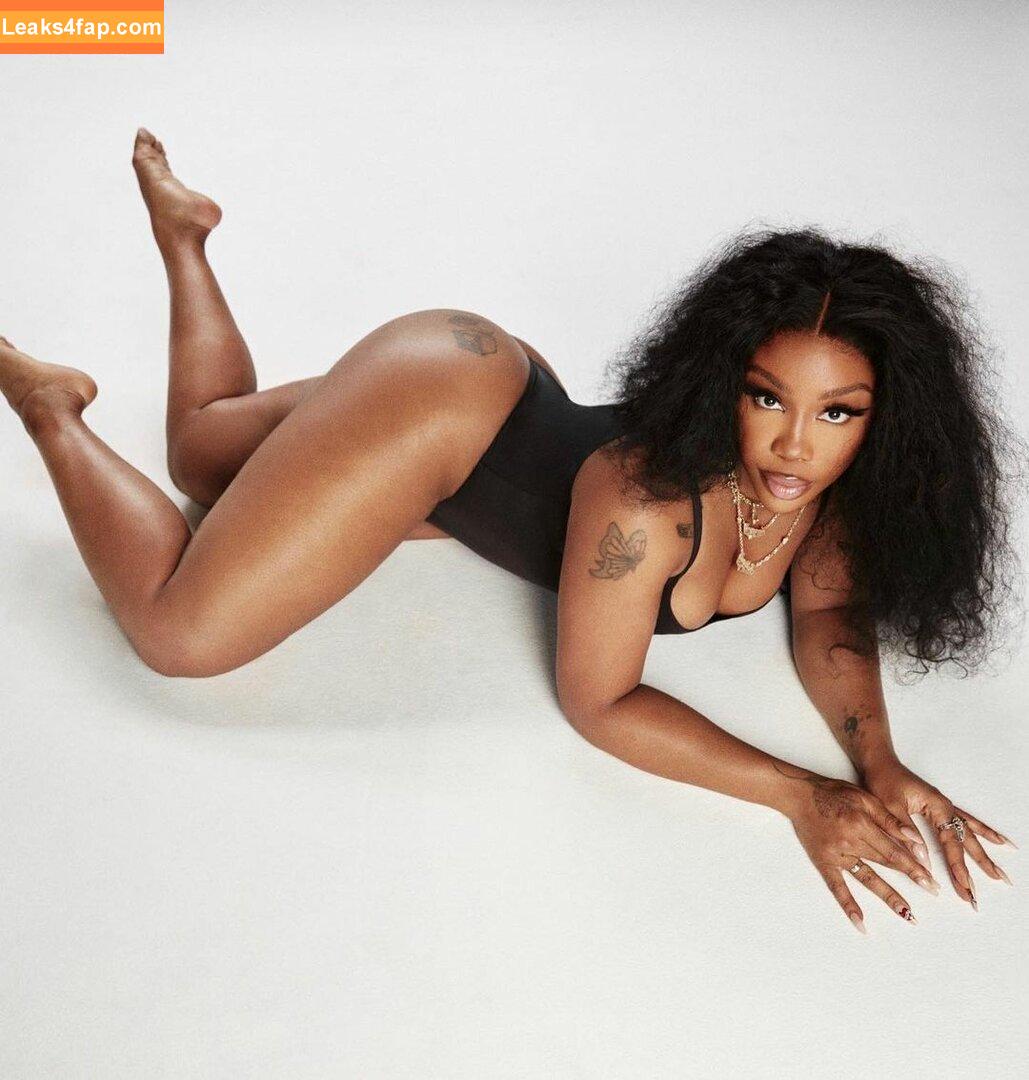 SZA / Solana Rowe / thejad3x leaked photo photo #0072