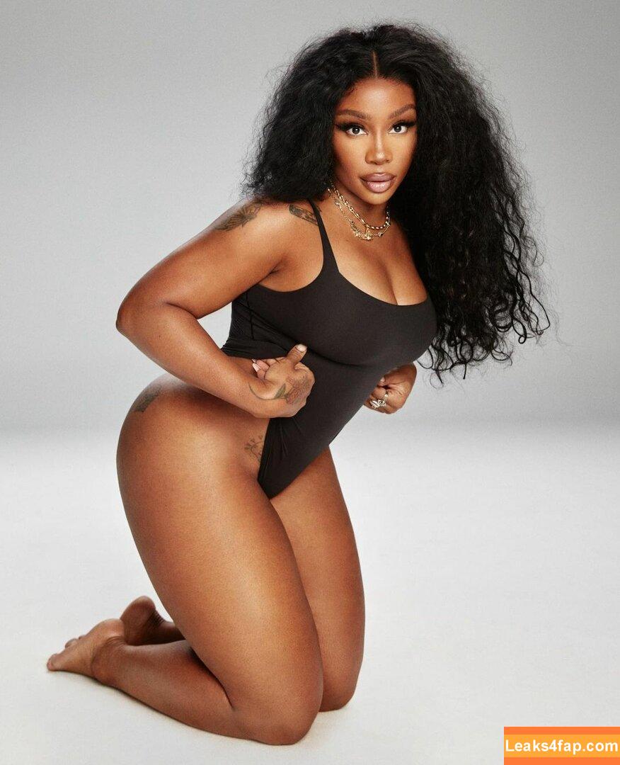 SZA / Solana Rowe / thejad3x leaked photo photo #0076