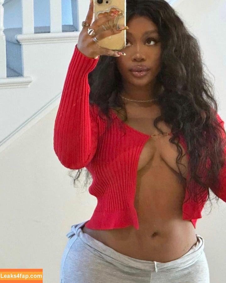SZA / Solana Rowe / thejad3x leaked photo photo #0087