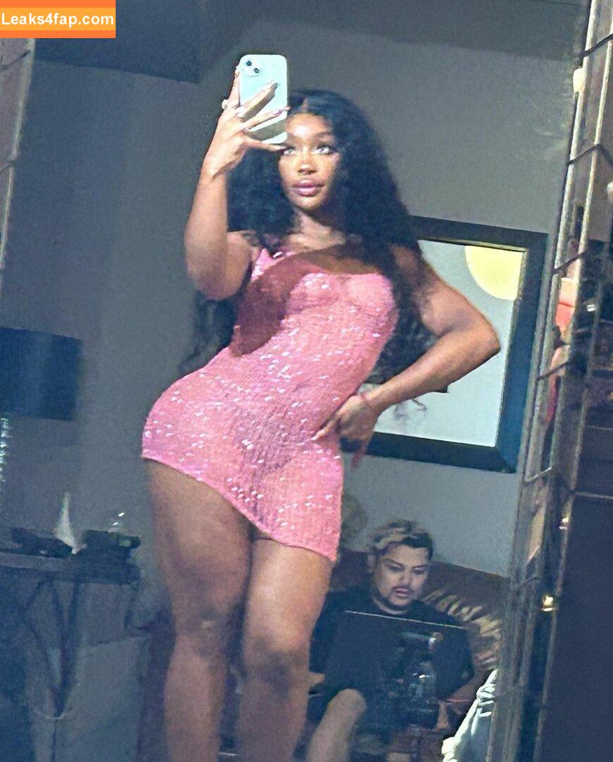 SZA / Solana Rowe / thejad3x leaked photo photo #0118