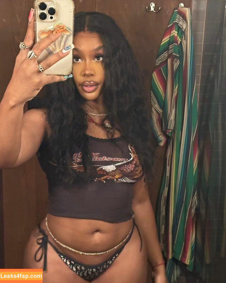 SZA / Solana Rowe / thejad3x leaked photo photo #0128